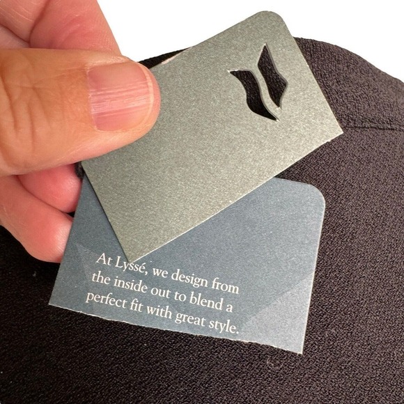 Lysse Women's Black Zip-Front Jacket Size Medium Drawstring Hem - Picture 5 of 13